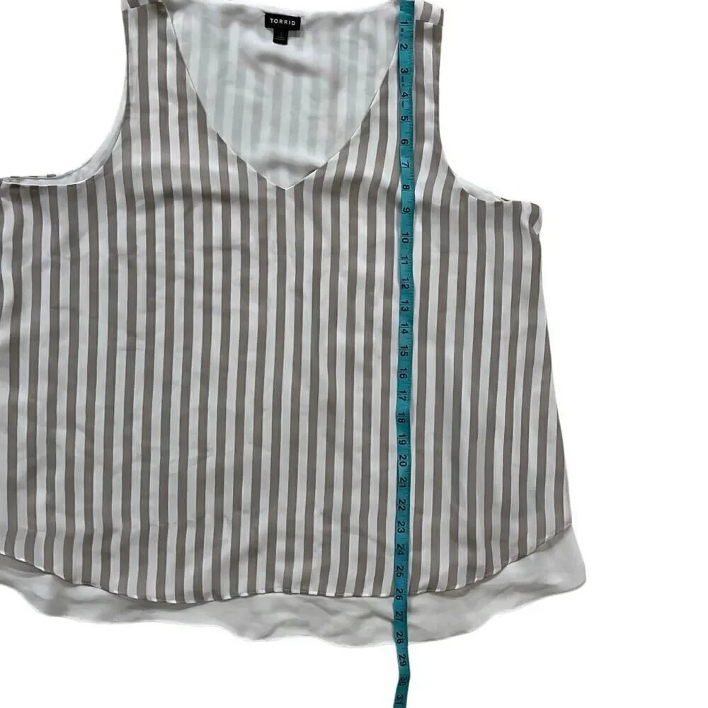 Torrid Cami Blouse - Picture 6 of 6